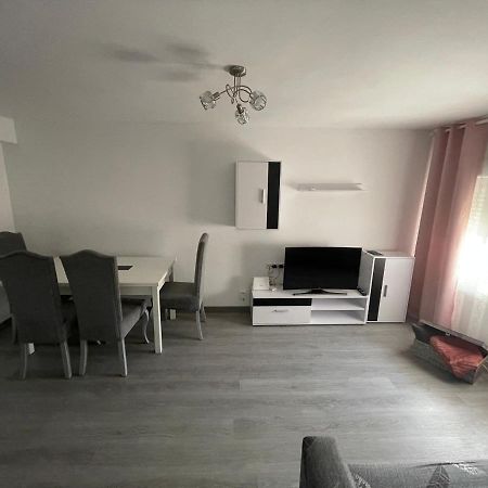 Como En Casa En El Centro De Torrejon Торрехон-де-Ардос Экстерьер фото