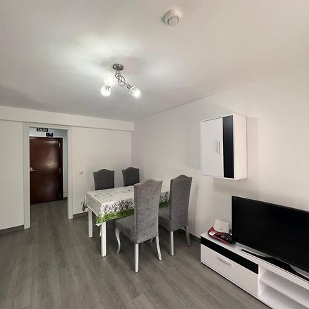 Como En Casa En El Centro De Torrejon Торрехон-де-Ардос Экстерьер фото