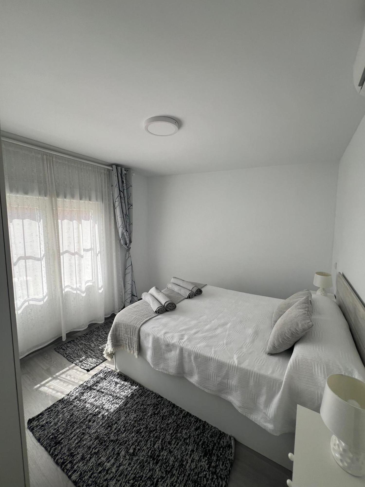 Como En Casa En El Centro De Torrejon Торрехон-де-Ардос Экстерьер фото